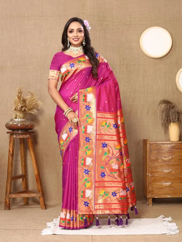 WoMensilk_Paithani_Saree_With_Blouse_Piece