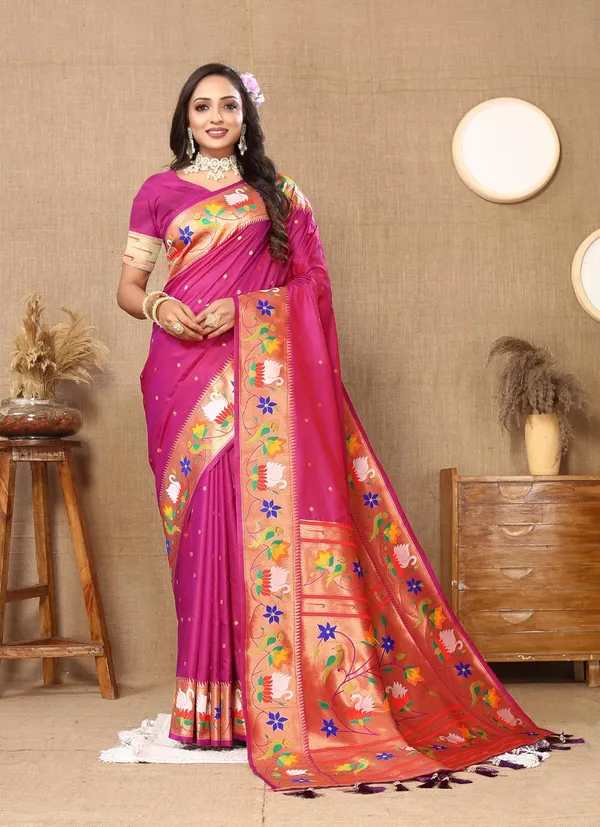 WoMensilk_Paithani_Saree_With_Blouse_Piece
