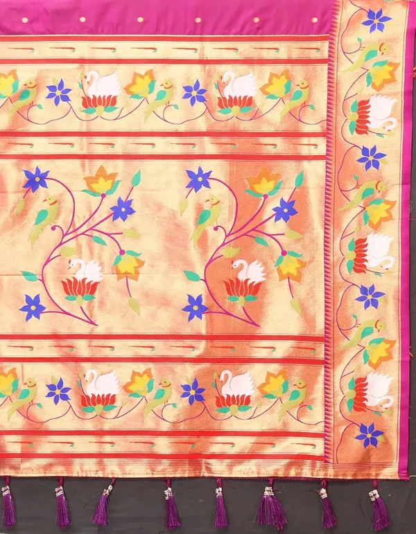 WoMensilk_Paithani_Saree_With_Blouse_Piece