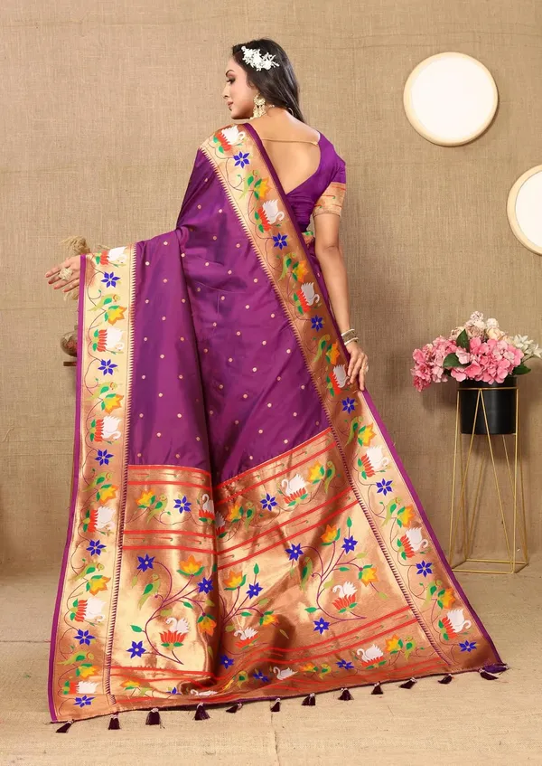 WoMensilk_Paithani_Saree_With_Blouse_Piece