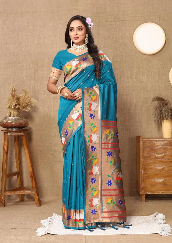 WoMensilk_Paithani_Saree_With_Blouse_Piece