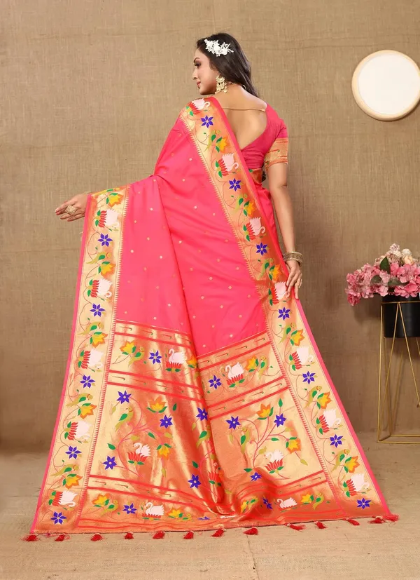 WoMensilk_Paithani_Saree_With_Blouse_Piece