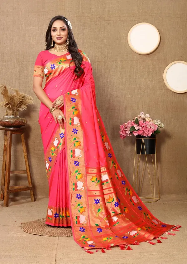 WoMensilk_Paithani_Saree_With_Blouse_Piece