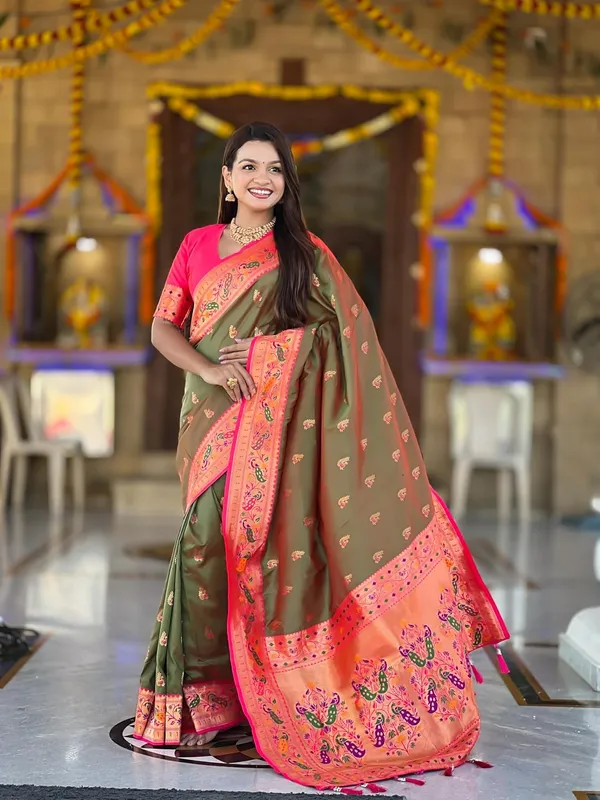 Women_Paithani_Silk_Saree_With_Blouse_Piece