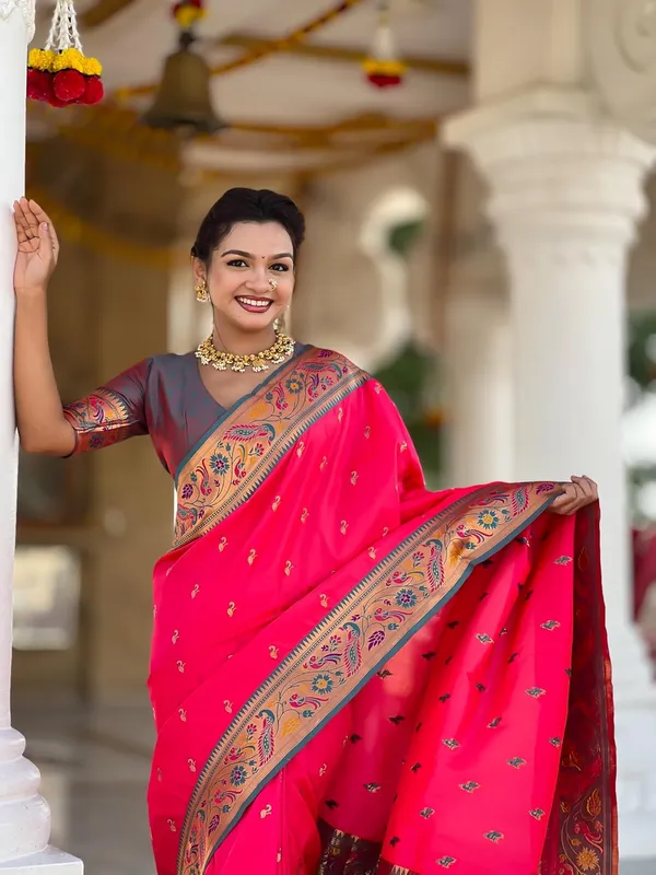 Women_Paithani_Soft_Silk_Saree_With_Unstitched_Blouse_Piece