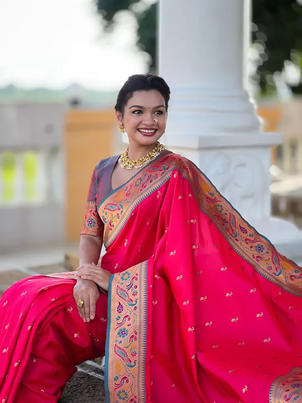 Women_Paithani_Soft_Silk_Saree_With_Unstitched_Blouse_Piece