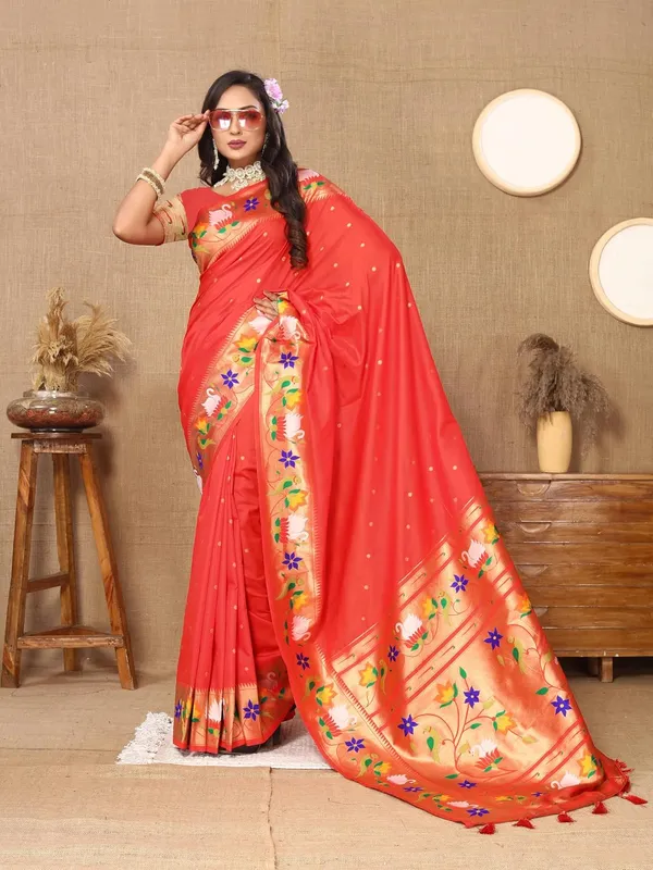 WoMensilk_Paithani_Saree_With_Blouse_Piece