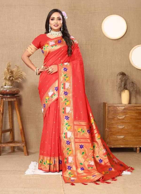 WoMensilk_Paithani_Saree_With_Blouse_Piece