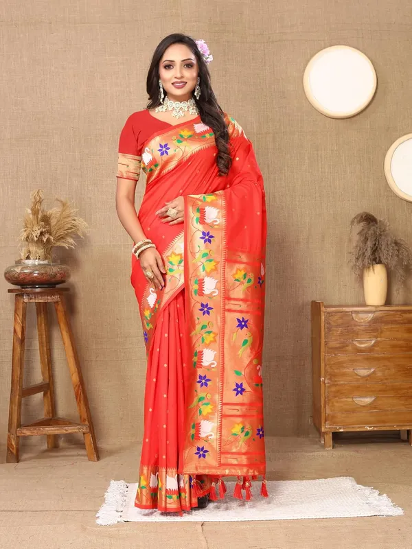 WoMensilk_Paithani_Saree_With_Blouse_Piece