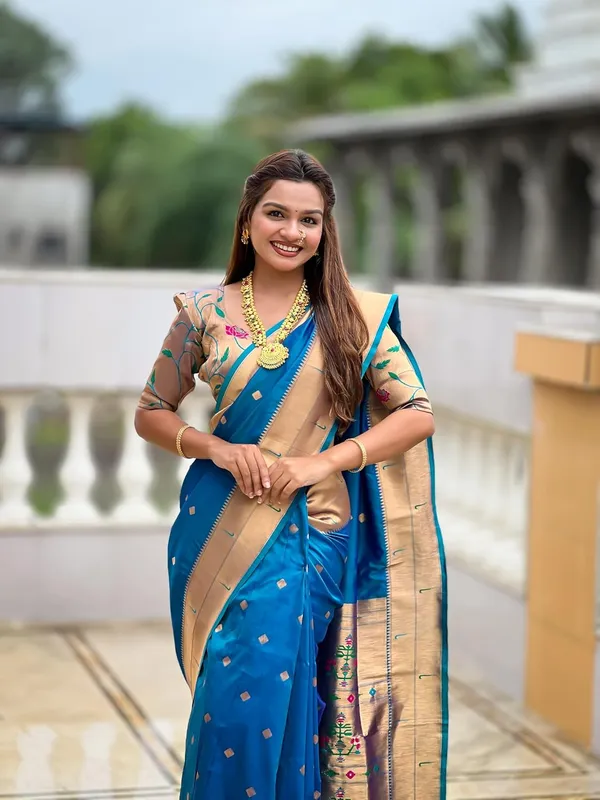 WoMensilk_Blend_Paithani_Saree_With_Unstitched_Blouse_Piece