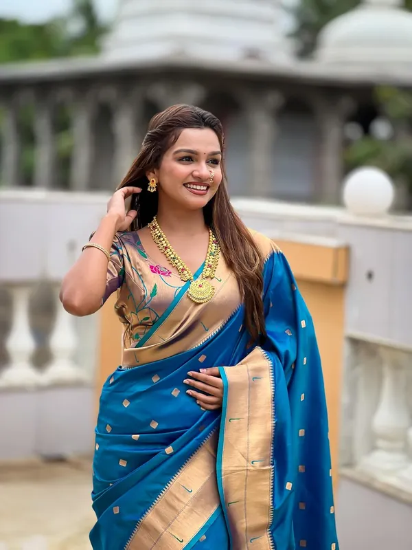 WoMensilk_Blend_Paithani_Saree_With_Unstitched_Blouse_Piece