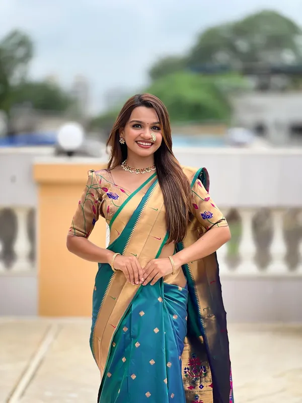 WoMensilk_Blend_Paithani_Saree_With_Unstitched_Blouse_Piece