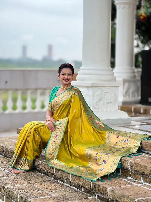 Women_Paithani_Silk_Saree_With_Blouse_Piece