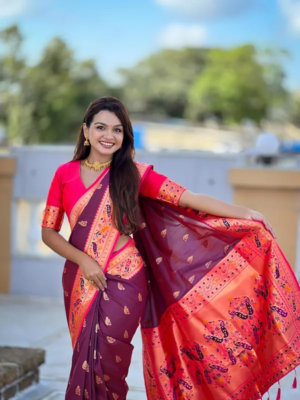Women_Paithani_Silk_Saree_With_Blouse_Piece