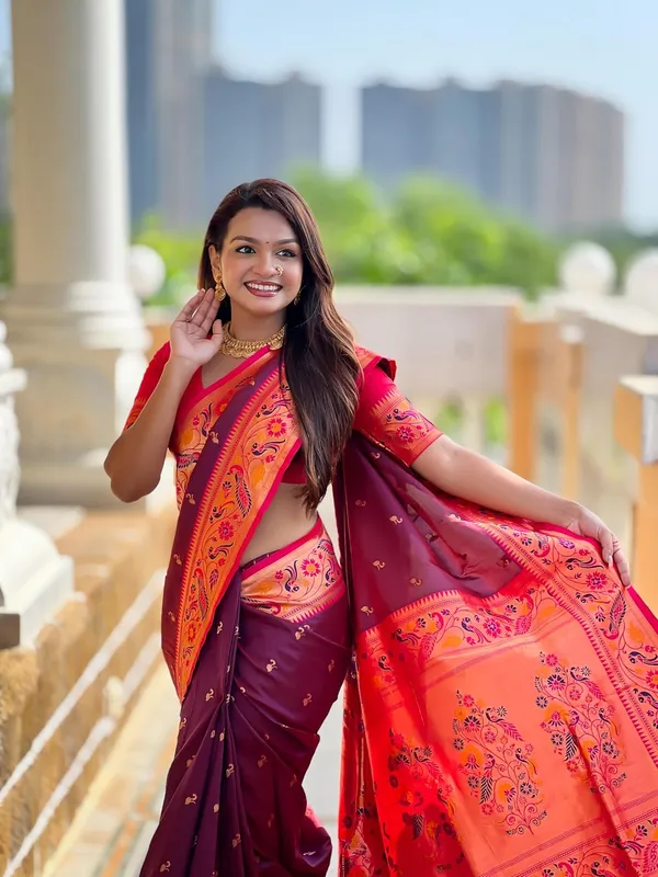 Women_Paithani_Silk_Saree_With_Blouse_Piece