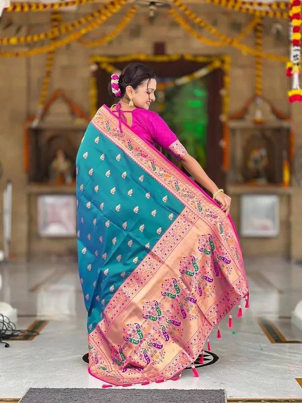 Women_Paithani_Soft_Silk_Saree_With_Unstitched_Blouse_Piece
