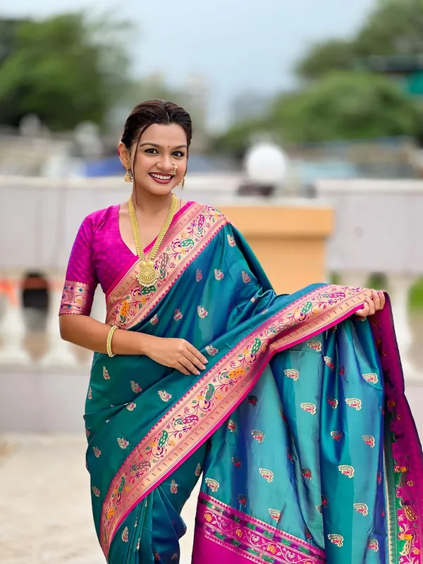 Women_Paithani_Soft_Silk_Saree_With_Unstitched_Blouse_Piece