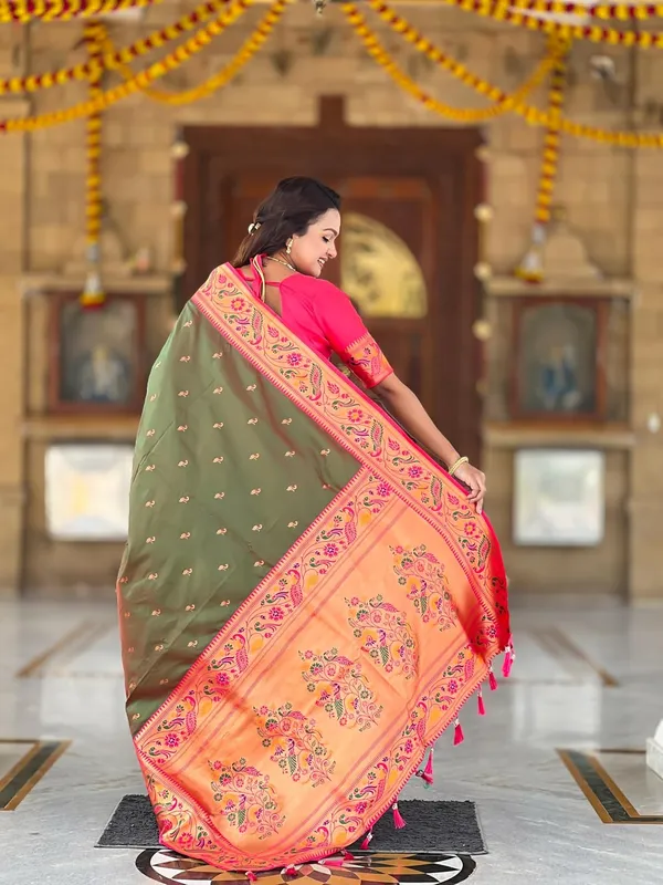 Women_Paithani_Silk_Saree_With_Blouse_Piece