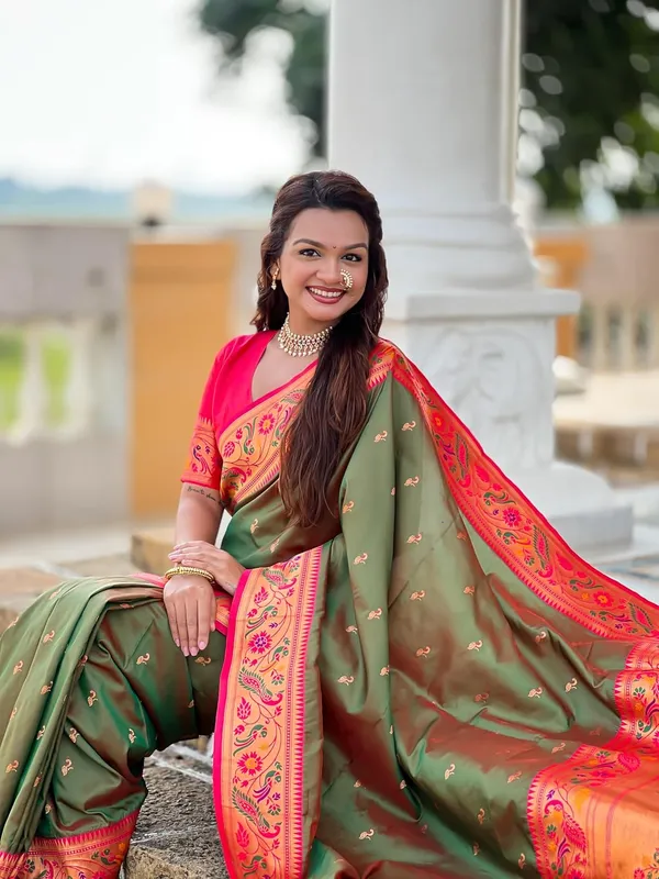Women_Paithani_Silk_Saree_With_Blouse_Piece