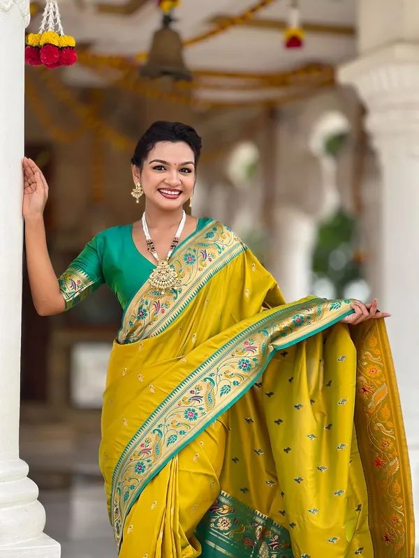 Women_Paithani_Silk_Saree_With_Blouse_Piece