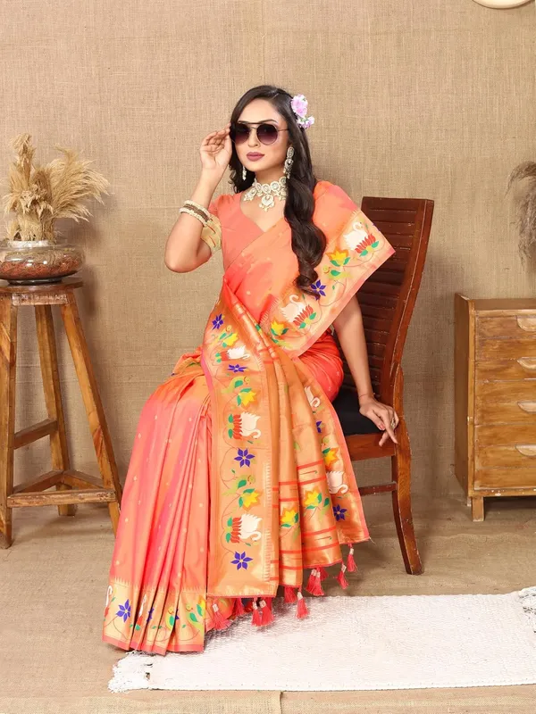 WoMensilk_Paithani_Saree_With_Blouse_Piece