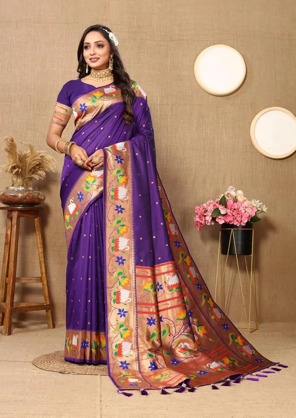 WoMensilk_Paithani_Saree_With_Blouse_Piece