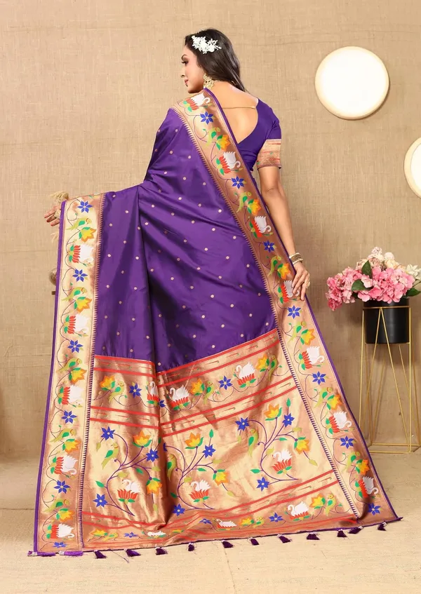 WoMensilk_Paithani_Saree_With_Blouse_Piece