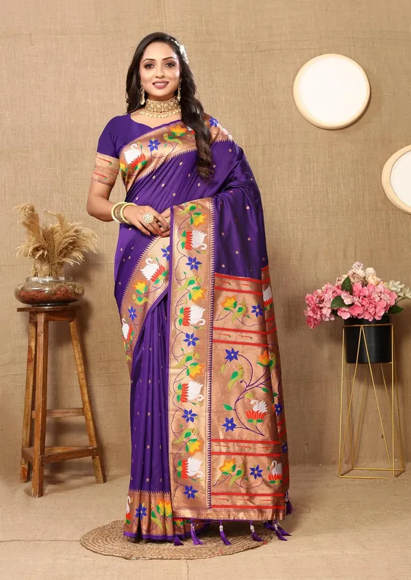 WoMensilk_Paithani_Saree_With_Blouse_Piece
