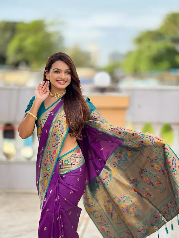 Women_Paithani_Silk_Saree_With_Blouse_Piece