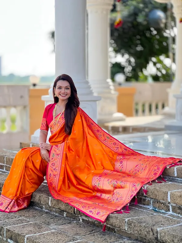 Women_Paithani_Soft_Silk_Saree_With_Unstitched_Blouse_Piece