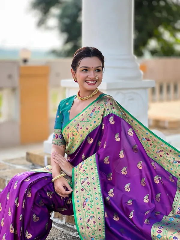 WoMensilk_Paithani_Saree_With_Unstitched_Blouse_Piece