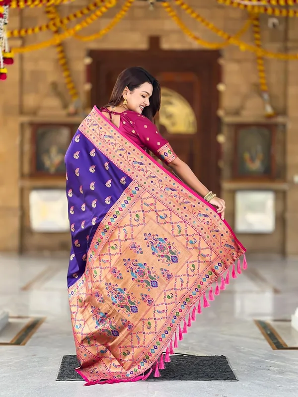 WoMensilk_Paithani_Saree_With_Blouse_Piece