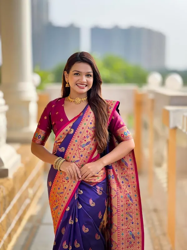 WoMensilk_Paithani_Saree_With_Blouse_Piece