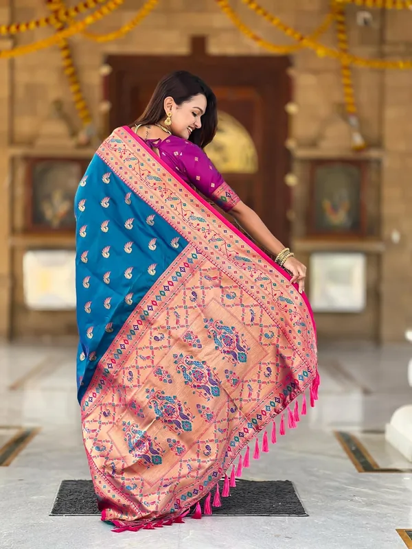 WoMensilk_Paithani_Saree_With_Unstitched_Blouse_Piece