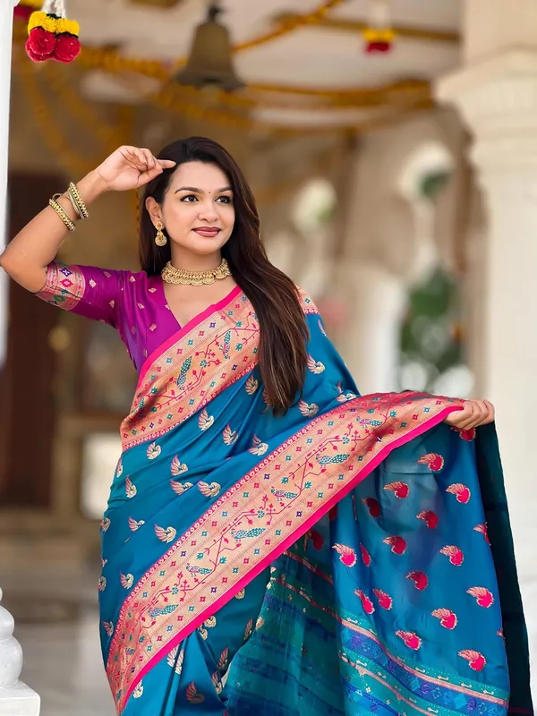 WoMensilk_Paithani_Saree_With_Unstitched_Blouse_Piece