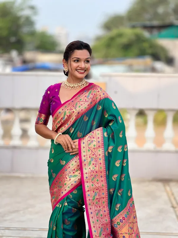 WoMensilk_Paithani_Saree_With_Blouse_Piece