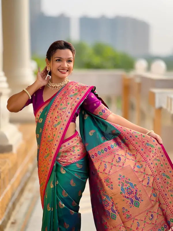 WoMensilk_Paithani_Saree_With_Blouse_Piece