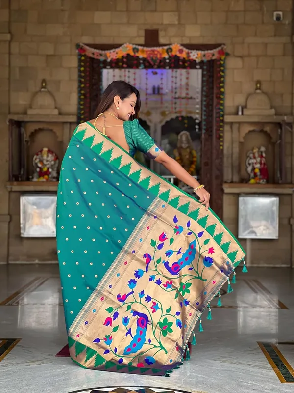 WoMensilk_Blend_Paithani_Saree_With_Unstitched_Blouse_Piece