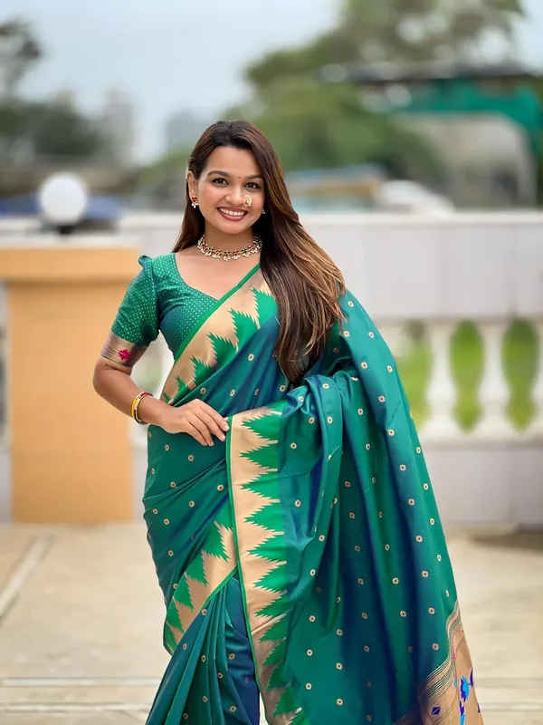 WoMensilk_Blend_Paithani_Saree_With_Unstitched_Blouse_Piece