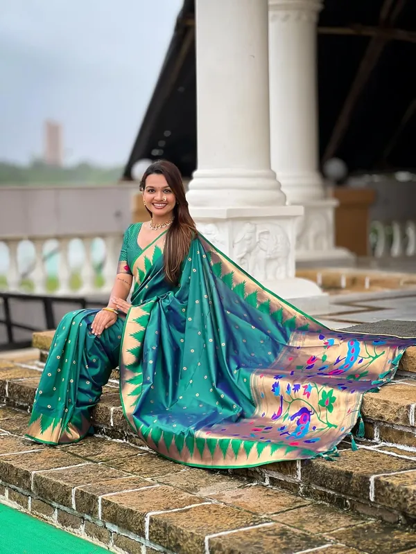 WoMensilk_Blend_Paithani_Saree_With_Unstitched_Blouse_Piece