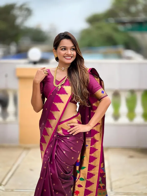 WoMensilk_Blend_Paithani_Saree_With_Unstitched_Blouse_Piece