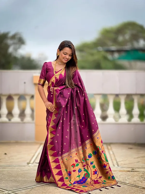WoMensilk_Blend_Paithani_Saree_With_Unstitched_Blouse_Piece