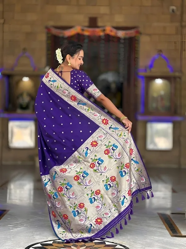 Paithani_Silk_Saree_With_Blouse_Piece