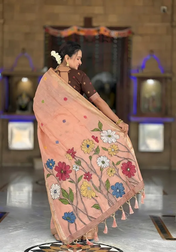 Women_Linen_Blend_Saree_With_Blouse_Piece