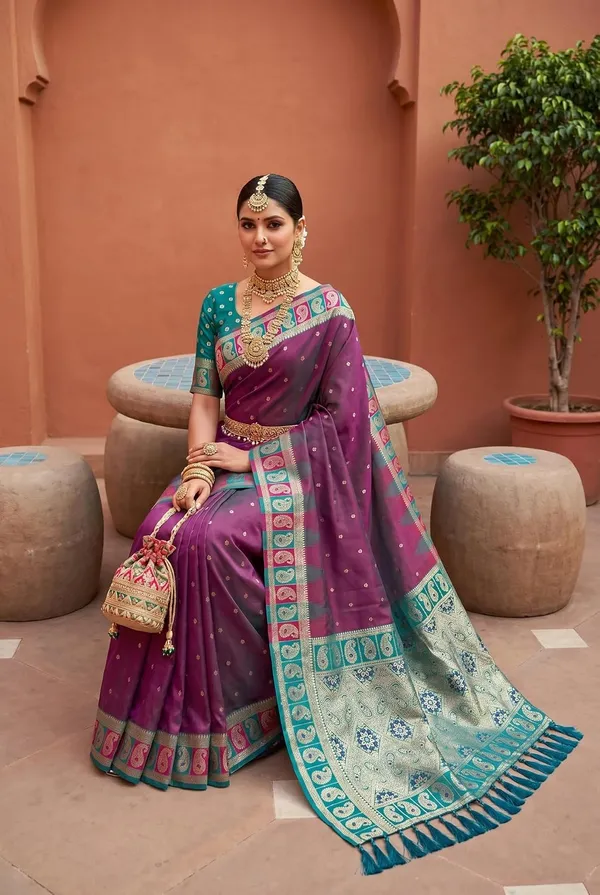Banarasi_Silk_Saree_With_Blouse_Piece