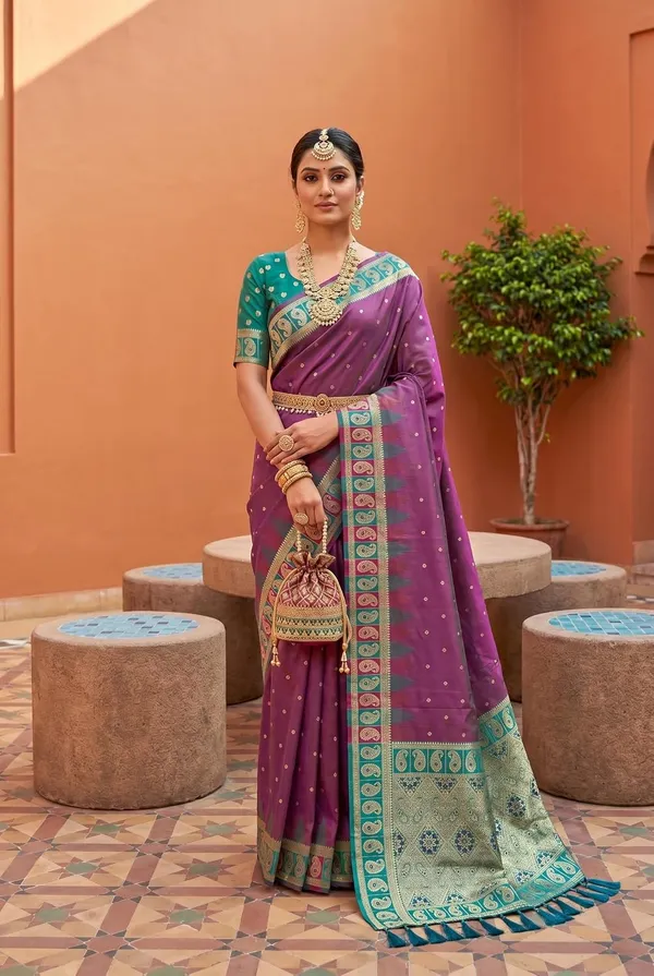 Banarasi_Silk_Saree_With_Blouse_Piece