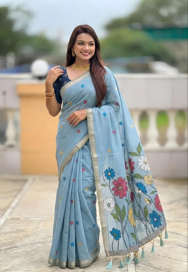 Women_Linen_Blend_Saree_With_Blouse_Piece