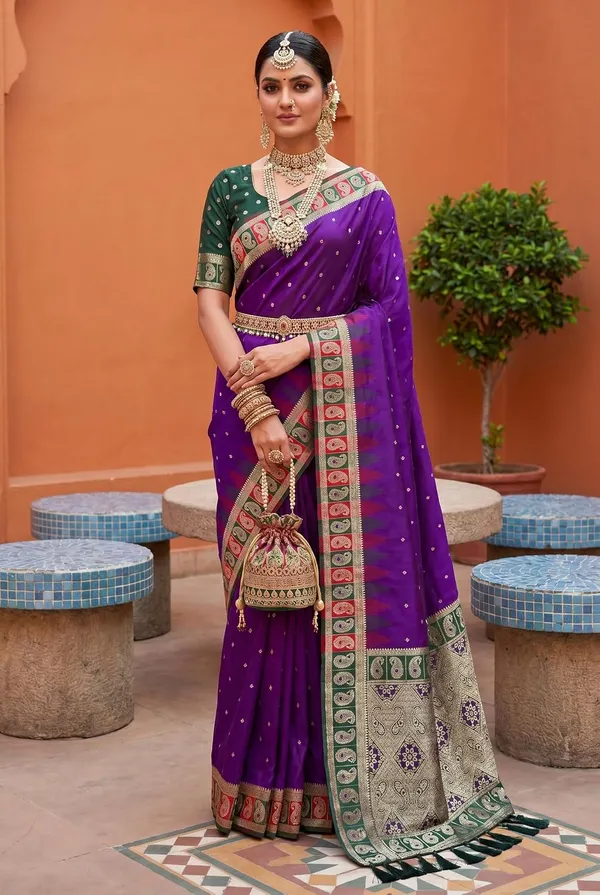 Banarasi_Silk_Saree_With_Blouse_Piece