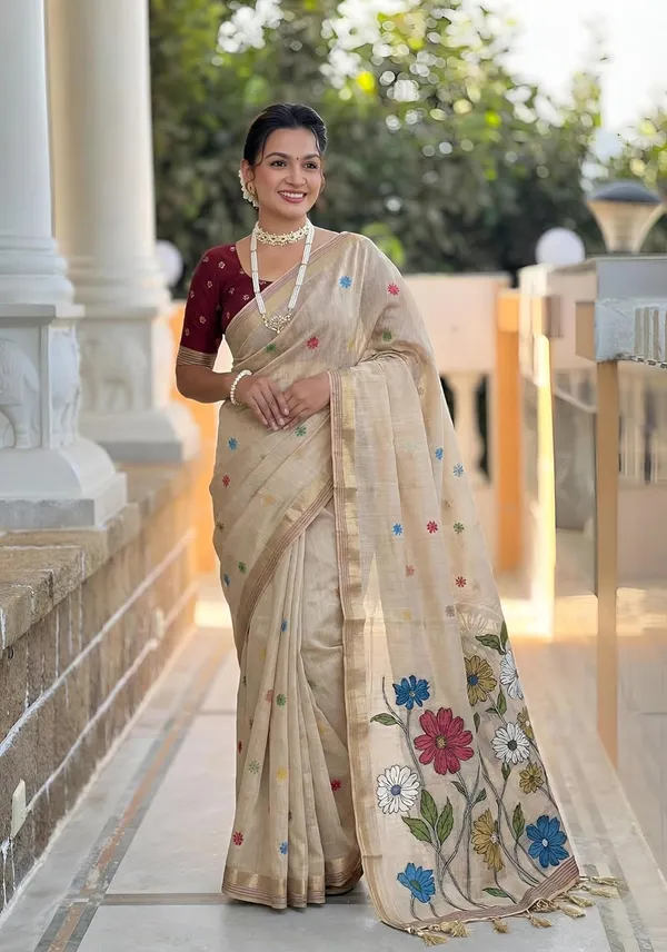 Women_Linen_Blend_Saree_With_Blouse_Piece