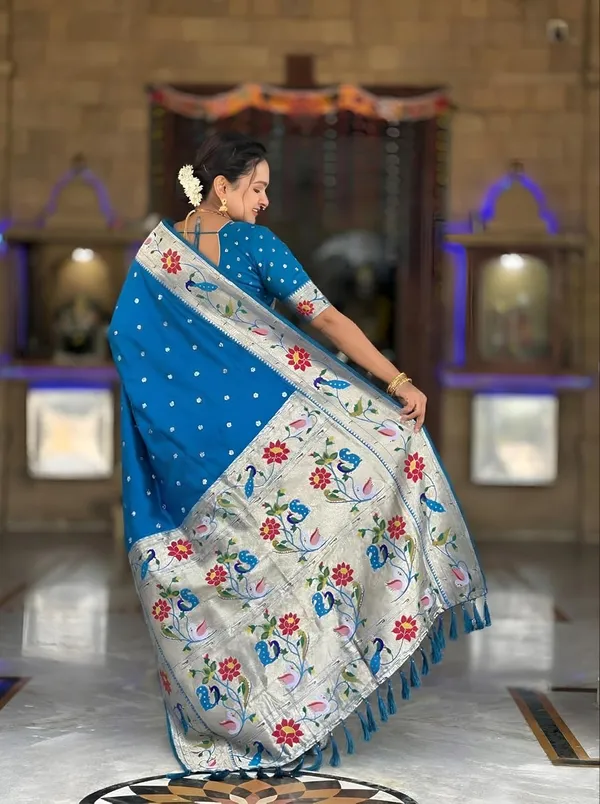 Paithani_Silk_Saree_With_Blouse_Piece